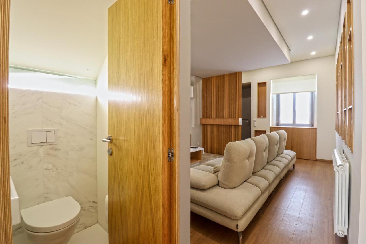 Ribeira Riverhouse - City Centre Duplex With Terrace Viana do Castelo Esterno foto