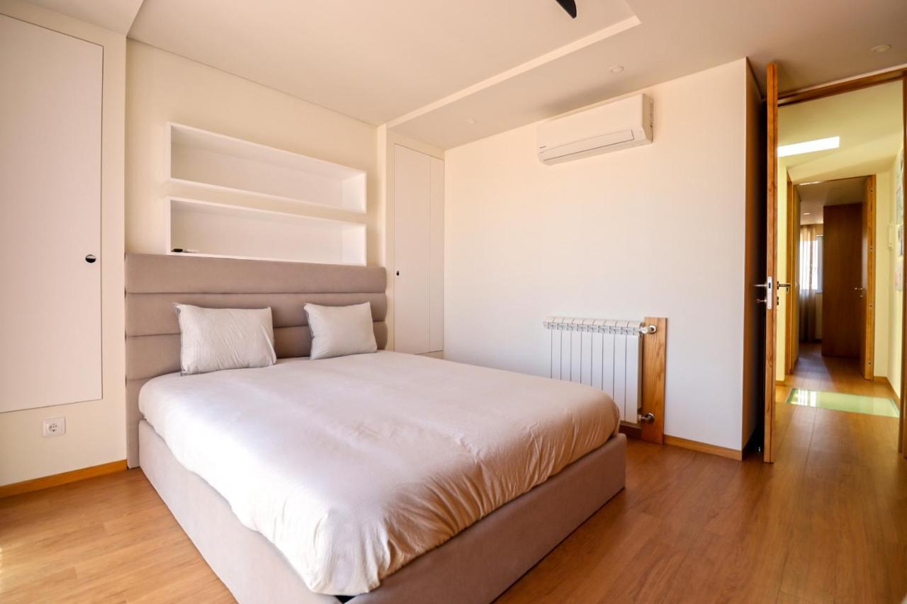 Ribeira Riverhouse - City Centre Duplex With Terrace Viana do Castelo Esterno foto